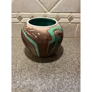 Vintage Nemadji Pottery Green Brown Swirl 4” Vase